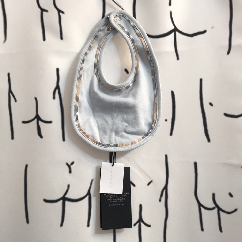 Burberry Bib